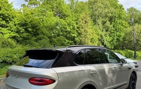 Bentley Bentayga I, 2021 год, 20 300 000 рублей, 2 фотография