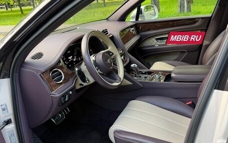 Bentley Bentayga I, 2021 год, 20 300 000 рублей, 7 фотография