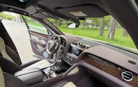 Bentley Bentayga I, 2021 год, 20 300 000 рублей, 13 фотография