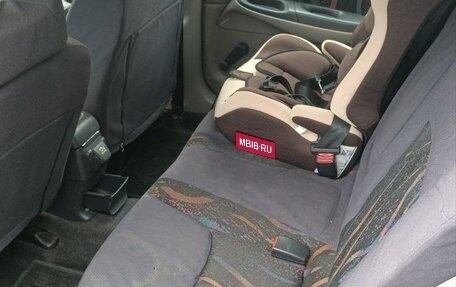 Nissan Almera, 2001 год, 250 000 рублей, 14 фотография