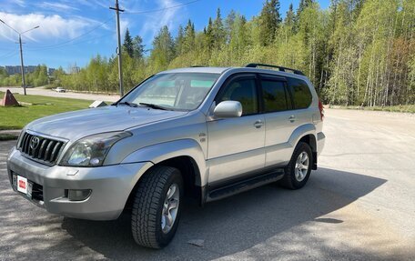 Toyota Land Cruiser Prado 120 рестайлинг, 2005 год, 1 450 000 рублей, 2 фотография