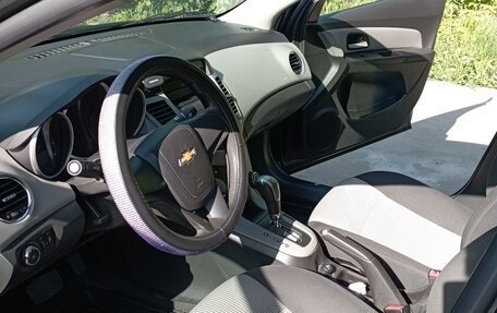 Chevrolet Cruze II, 2012 год, 900 000 рублей, 9 фотография