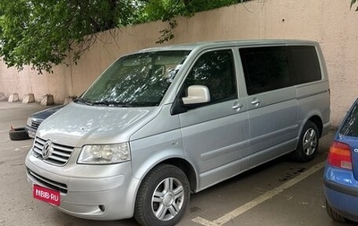 Volkswagen Transporter T5 рестайлинг, 2004 год, 900 000 рублей, 1 фотография