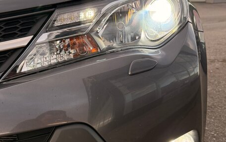 Toyota RAV4, 2013 год, 1 795 000 рублей, 4 фотография