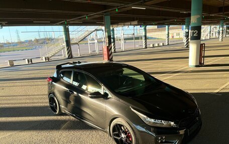 KIA cee'd GT II, 2015 год, 1 100 000 рублей, 9 фотография