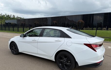 Hyundai Elantra, 2021 год, 1 899 000 рублей, 9 фотография
