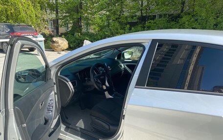 Hyundai i30 II рестайлинг, 2012 год, 850 000 рублей, 8 фотография