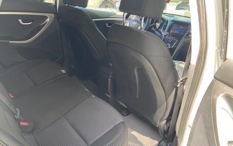 Hyundai i30 II рестайлинг, 2012 год, 850 000 рублей, 16 фотография