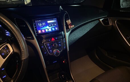 Hyundai i30 II рестайлинг, 2012 год, 850 000 рублей, 22 фотография