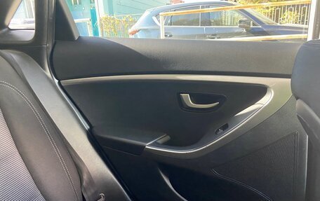 Hyundai i30 II рестайлинг, 2012 год, 850 000 рублей, 17 фотография