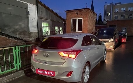 Hyundai i30 II рестайлинг, 2012 год, 850 000 рублей, 20 фотография