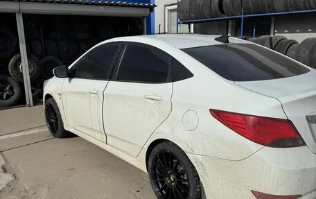 Hyundai Solaris II рестайлинг, 2014 год, 550 000 рублей, 9 фотография