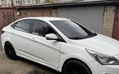 Hyundai Solaris II рестайлинг, 2014 год, 550 000 рублей, 7 фотография
