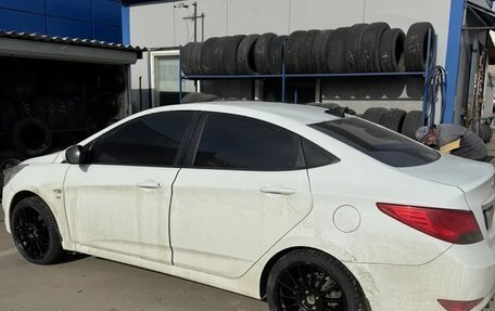 Hyundai Solaris II рестайлинг, 2014 год, 550 000 рублей, 8 фотография
