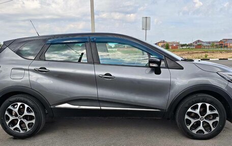 Renault Kaptur I рестайлинг, 2017 год, 1 498 000 рублей, 5 фотография