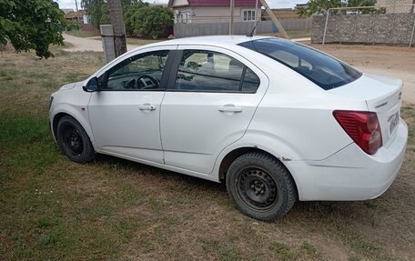 Chevrolet Aveo III, 2015 год, 410 000 рублей, 2 фотография