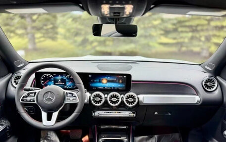 Mercedes-Benz GLB, 2023 год, 2 670 000 рублей, 7 фотография