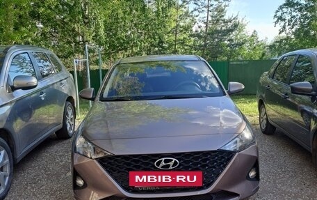 Hyundai Solaris II рестайлинг, 2020 год, 1 370 000 рублей, 2 фотография