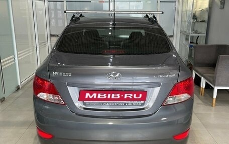 Hyundai Solaris II рестайлинг, 2014 год, 715 000 рублей, 3 фотография