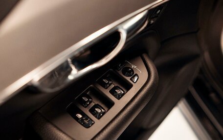 Volvo XC90 II рестайлинг, 2015 год, 3 703 000 рублей, 9 фотография