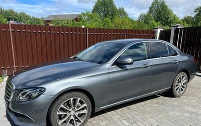 Mercedes-Benz E-Класс, 2018 год, 3 300 000 рублей, 1 фотография