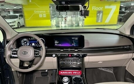 KIA Carnival, 2021 год, 4 495 000 рублей, 10 фотография