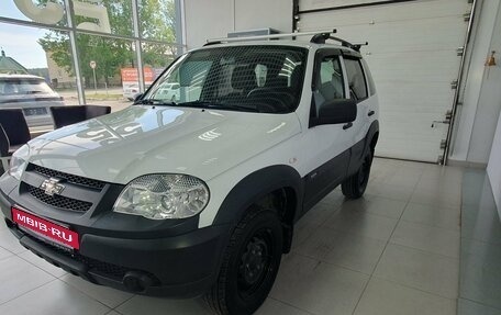 Chevrolet Niva I рестайлинг, 2019 год, 799 000 рублей, 1 фотография