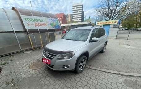 Volkswagen Tiguan I, 2010 год, 550 000 рублей, 1 фотография