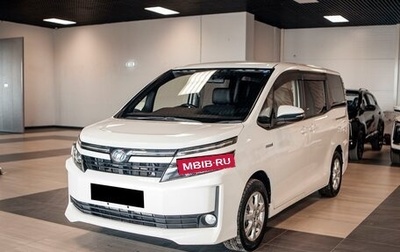 Toyota Voxy III, 2015 год, 2 168 000 рублей, 1 фотография