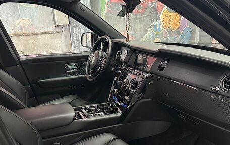 Rolls-Royce Cullinan, 2020 год, 37 399 000 рублей, 7 фотография