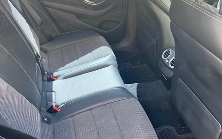 Mercedes-Benz E-Класс, 2018 год, 3 300 000 рублей, 6 фотография