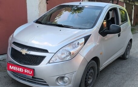 Chevrolet Spark III, 2011 год, 427 000 рублей, 4 фотография