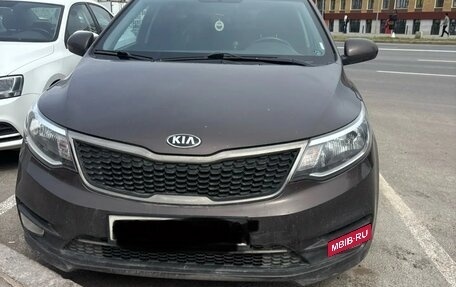 KIA Rio III рестайлинг, 2015 год, 850 000 рублей, 3 фотография