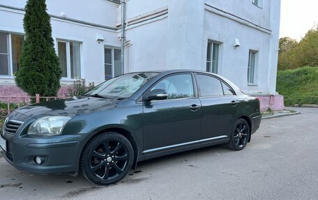 Toyota Avensis III рестайлинг, 2006 год, 950 000 рублей, 2 фотография