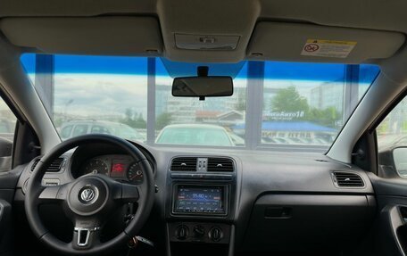 Volkswagen Polo VI (EU Market), 2013 год, 739 000 рублей, 13 фотография