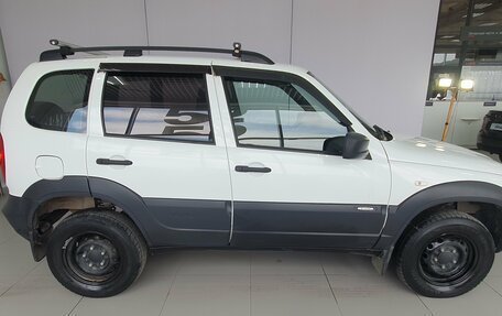 Chevrolet Niva I рестайлинг, 2019 год, 799 000 рублей, 11 фотография