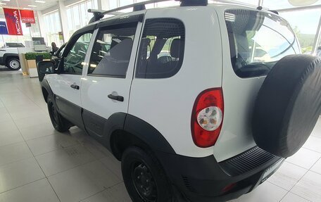 Chevrolet Niva I рестайлинг, 2019 год, 799 000 рублей, 9 фотография
