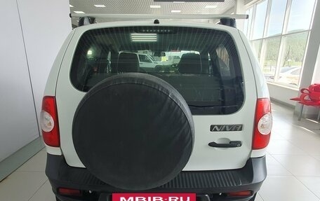 Chevrolet Niva I рестайлинг, 2019 год, 799 000 рублей, 8 фотография