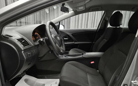 Toyota Avensis III рестайлинг, 2011 год, 1 100 000 рублей, 10 фотография