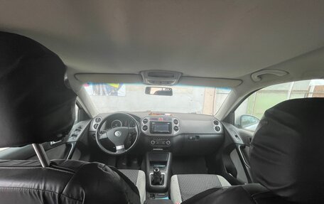 Volkswagen Tiguan I, 2010 год, 550 000 рублей, 4 фотография