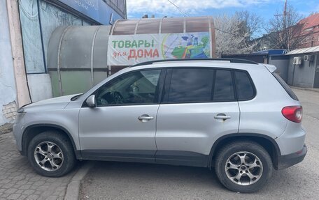 Volkswagen Tiguan I, 2010 год, 550 000 рублей, 2 фотография