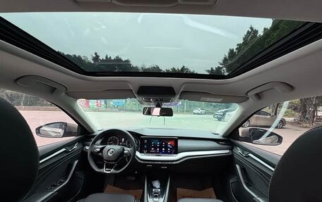 Skoda Octavia IV, 2022 год, 1 500 018 рублей, 13 фотография