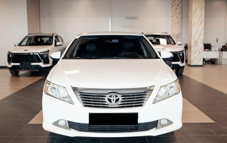 Toyota Camry, 2013 год, 2 144 000 рублей, 2 фотография