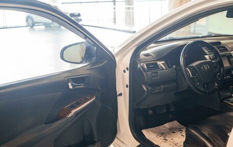 Toyota Camry, 2013 год, 2 144 000 рублей, 6 фотография