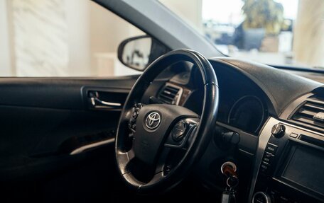 Toyota Camry, 2013 год, 2 144 000 рублей, 17 фотография