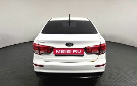 KIA Rio III рестайлинг, 2016 год, 1 030 000 рублей, 5 фотография