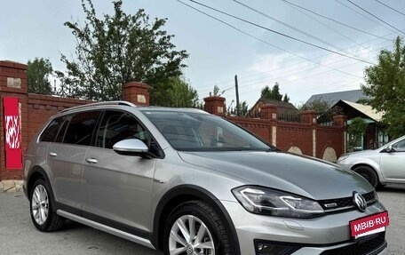 Volkswagen Golf VII, 2018 год, 2 390 000 рублей, 7 фотография