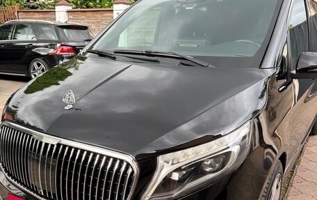 Mercedes-Benz V-Класс, 2019 год, 7 900 000 рублей, 6 фотография