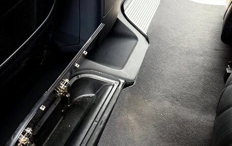 Mercedes-Benz V-Класс, 2019 год, 7 900 000 рублей, 15 фотография