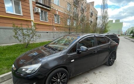 Opel Astra J, 2012 год, 480 000 рублей, 2 фотография